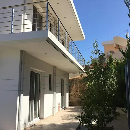 Tassos-haus 2 شقة