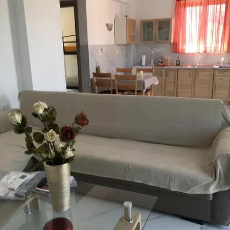 Tassos-haus 2