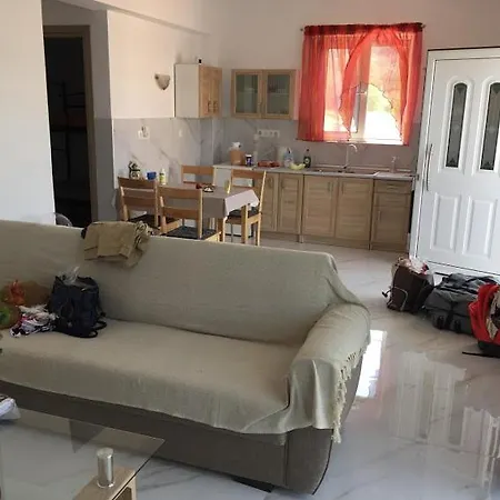 Tassos-haus 2 شقة